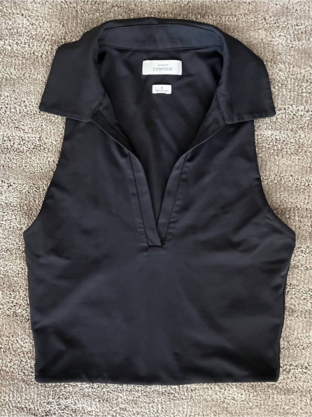 Aritzia Contour Black Sleeveless Collared V-Neck Crop Top